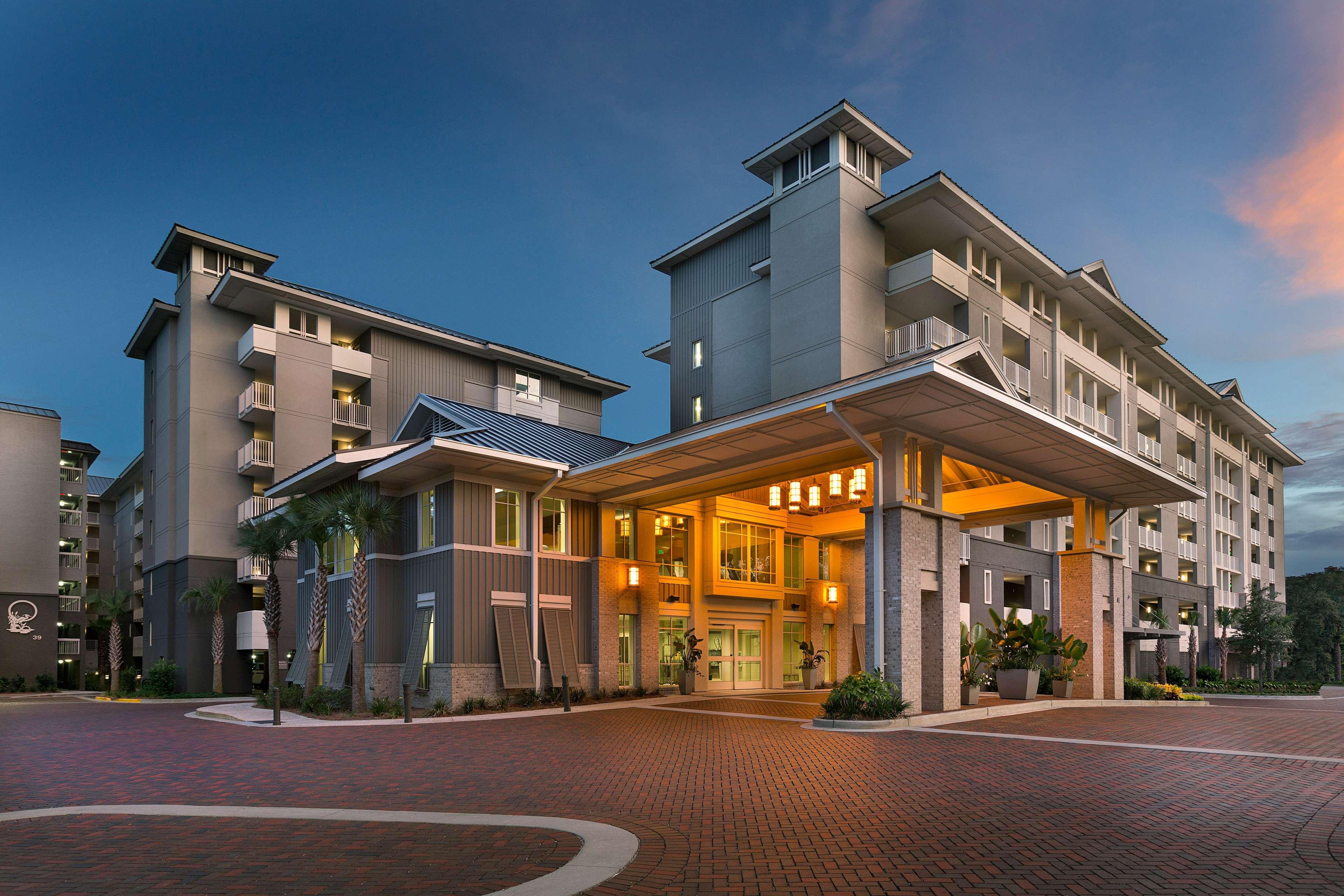 โอเชียน โอ๊ค รีสอร์ต บาย ฮิลตัน แกรนด์ แวเคชั่น Hotel ฮิลตันเฮดไอส์แลนด์ ภายนอก รูปภาพ